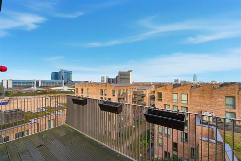 undefined, Boaters Avenue, Brentford TW8