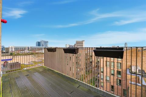undefined, Boaters Avenue, Brentford TW8