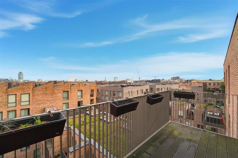 undefined, Boaters Avenue, Brentford TW8