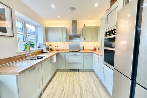 3 bedroom detached house for sale, Fell Avenue, Newcastle, ST5
