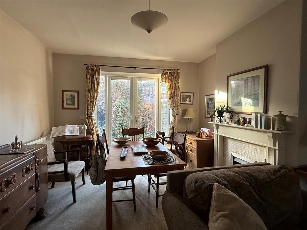 Dining Room.jpg