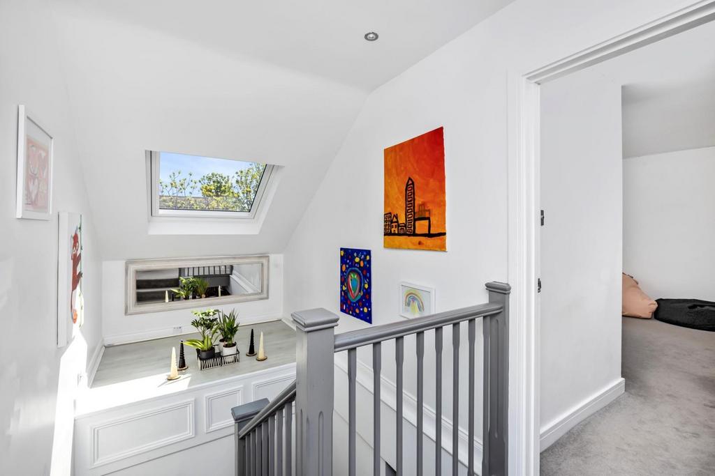 Longhill Road, 012.jpg
