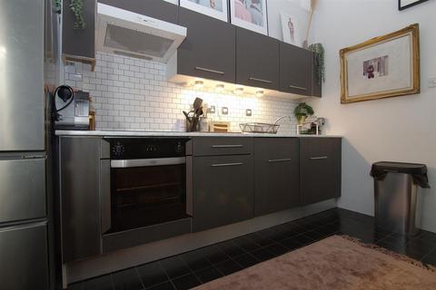 1 bedroom flat to rent, Fairfield Road, Bow Quarter, E3