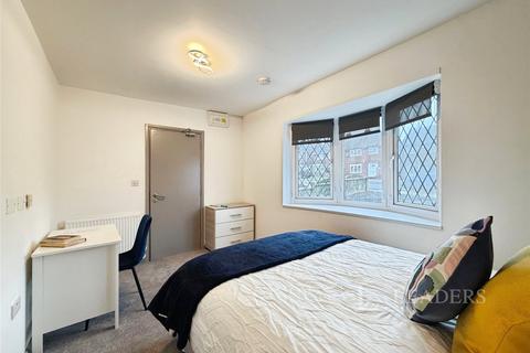 House share to rent, Gilbert Avenue, Tividale, Oldbury, B69