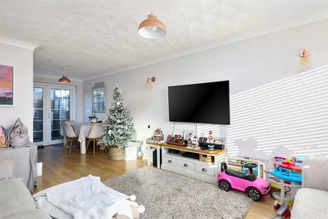 3 bedroom terraced house for sale, Maple Avenue, Cornwall PL11