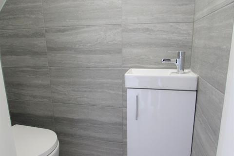 4 bedroom semi-detached house to rent, Granville Road, Uxbridge, Middlesex, UB10