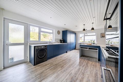 4 bedroom bungalow for sale, Monkleigh, Bideford, Devon, EX39