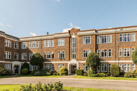 undefined, Hamilton Road, London W5