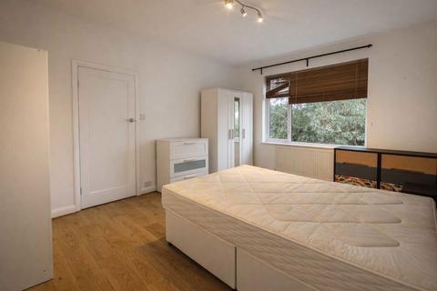 undefined, Hamilton Road, London W5