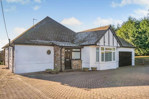 4 bedroom bungalow for sale, Sluvad Road, New Inn, Pontypool