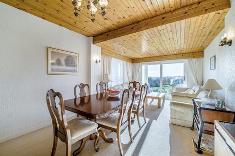 4 bedroom bungalow for sale, Sluvad Road, New Inn, Pontypool