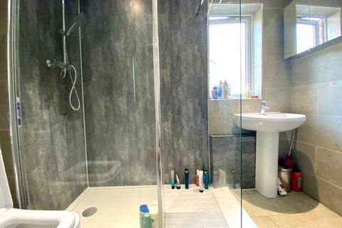 undefined, Woodyard Close, London