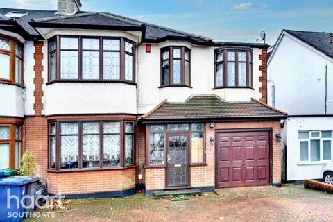 undefined, Cat Hill, Barnet