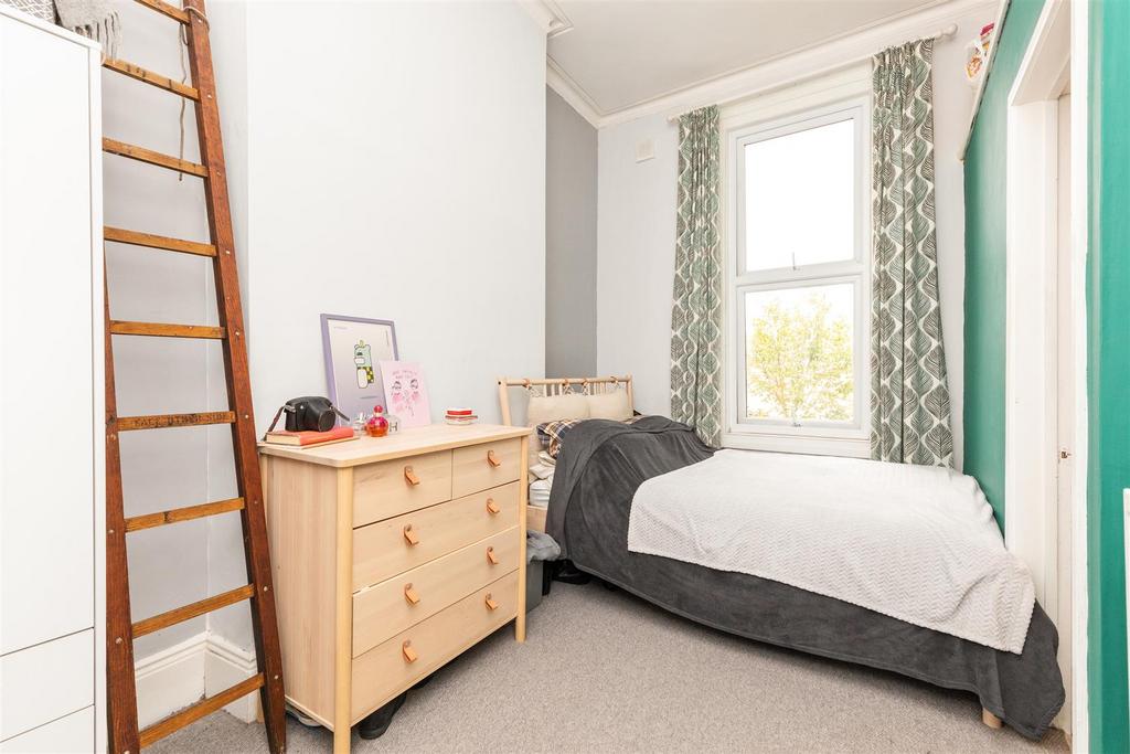 Bed 1
