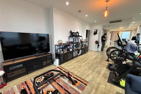 2 bedroom penthouse to rent, Bailey Street, London SE8