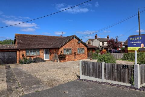 3 bedroom detached house for sale, Steeple Road, Chelmsford CM3