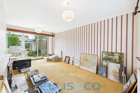 3 bedroom semi-detached house for sale, Vaughan Avenue, Tonbridge, TN10