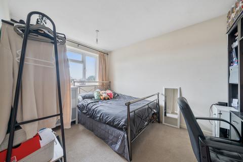 3 bedroom terraced house for sale, Stapleford Close, Romsey, Hampshire, SO51
