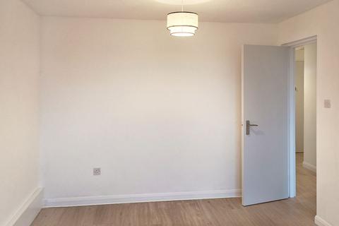 1 bedroom apartment to rent, Liddesdale House East, Galsworthy Road, Kingston upon Thames