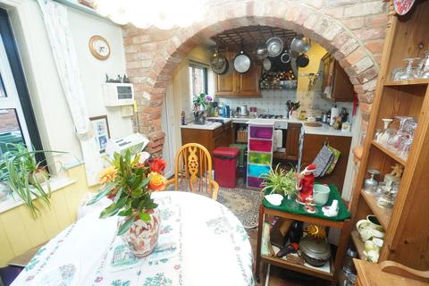 2 bedroom end of terrace house for sale, Marlow Road, High Wycombe HP11