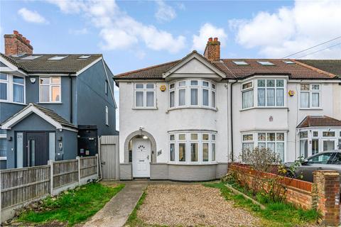 3 bedroom end of terrace house for sale, Hickman Road, Chadwell Heath RM6
