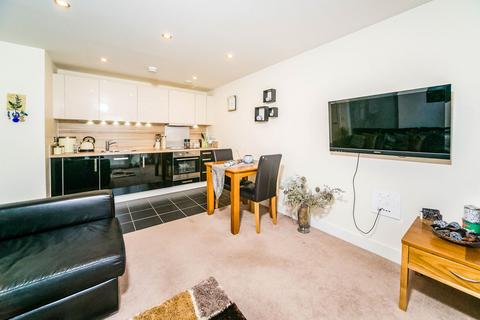 1 bedroom flat to rent, Heron House, Rushley Way, Reading, RG2