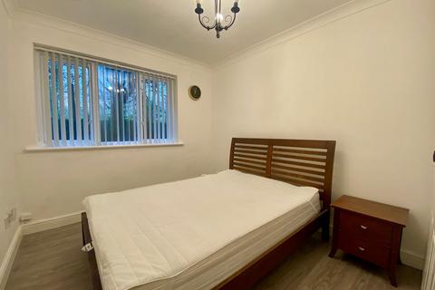 2 bedroom flat to rent, South Croydon CR2
