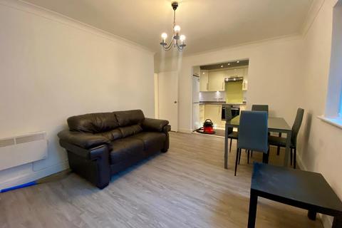 2 bedroom flat to rent, South Croydon CR2
