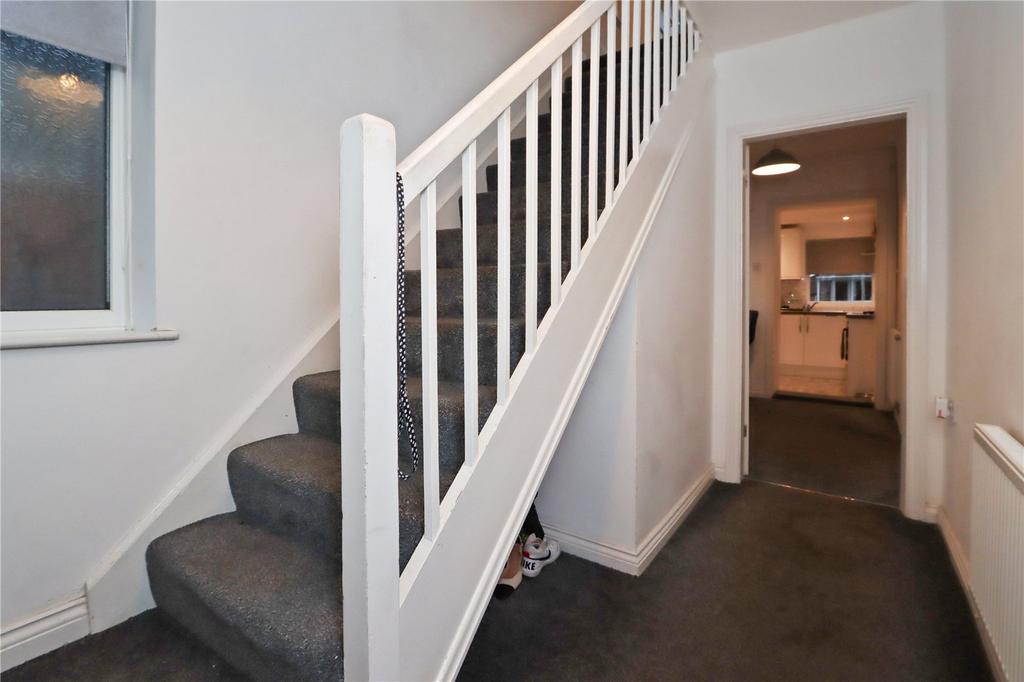 Hall/Stairs