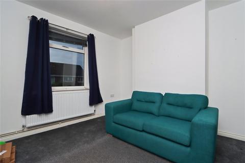 2 bedroom semi-detached house to rent, Garden House Estate, Tyne and Wear NE40