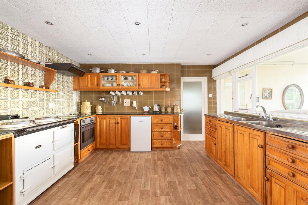 Kitchen/Breakfast