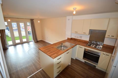 2 bedroom semi-detached house to rent, Marazion Way, Plymouth PL2
