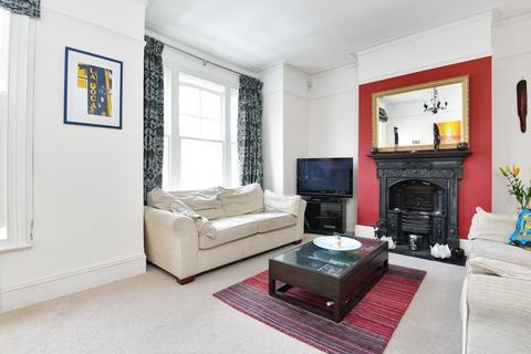 2 bedroom maisonette for sale, Midmoor Road, Balham, London, SW12