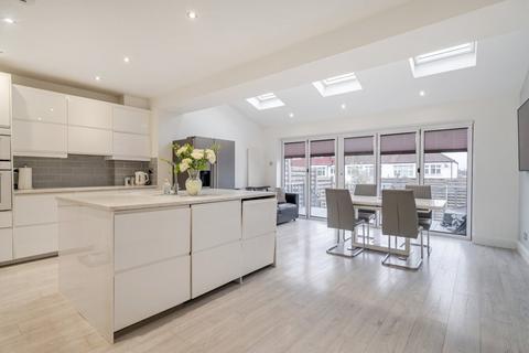 4 bedroom terraced house for sale, Norhyrst Avenue, South Norwood, London, SE25