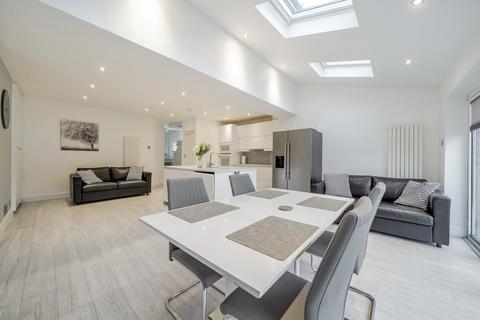 4 bedroom terraced house for sale, Norhyrst Avenue, South Norwood, London, SE25