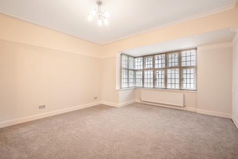undefined, Queens Drive, London, W3
