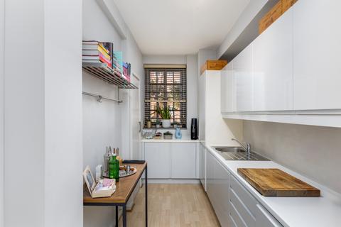 1 bedroom flat for sale, Swan Court, Chelsea Manor Street, Kensington and Chelsea, SW3