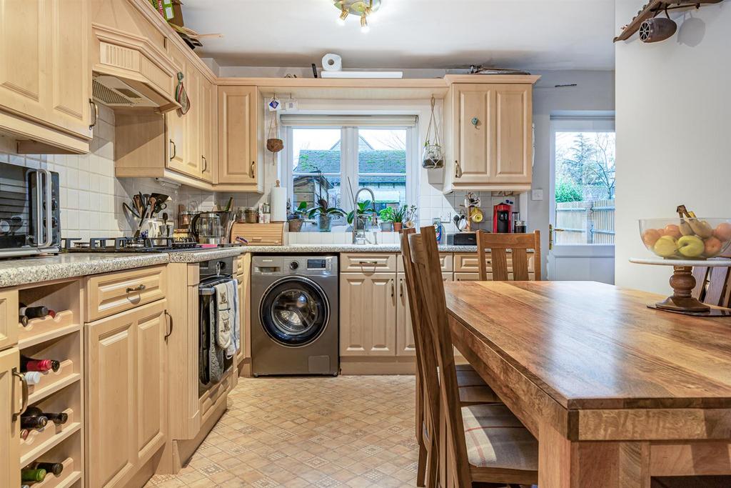 Kitchen - Dining Room 2.jpg