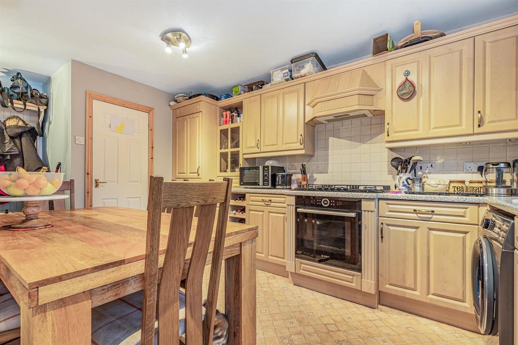 Kitchen - Dining Room 4.jpg