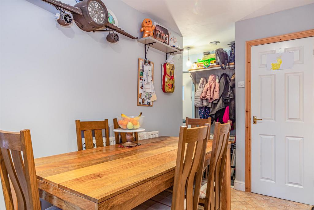 Kitchen - Dining Room 5.jpg
