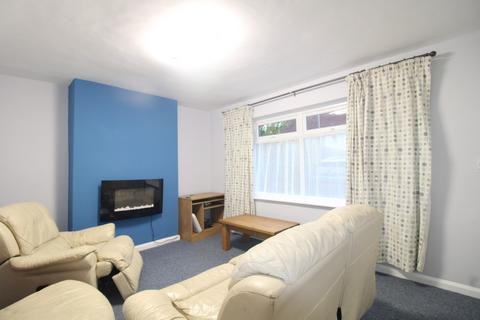 2 bedroom terraced house to rent, Aston Avenue, Lenton Abbey