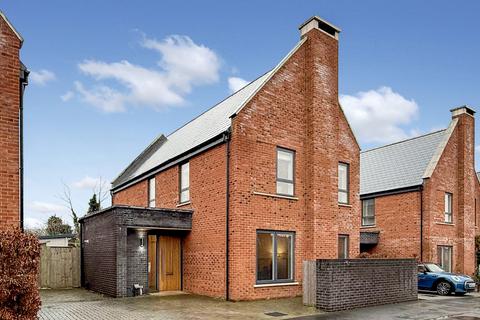 4 bedroom detached house for sale, Callaway Gardens, Westbury