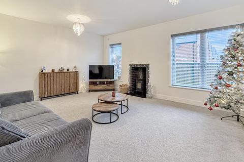 4 bedroom detached house for sale, Callaway Gardens, Westbury