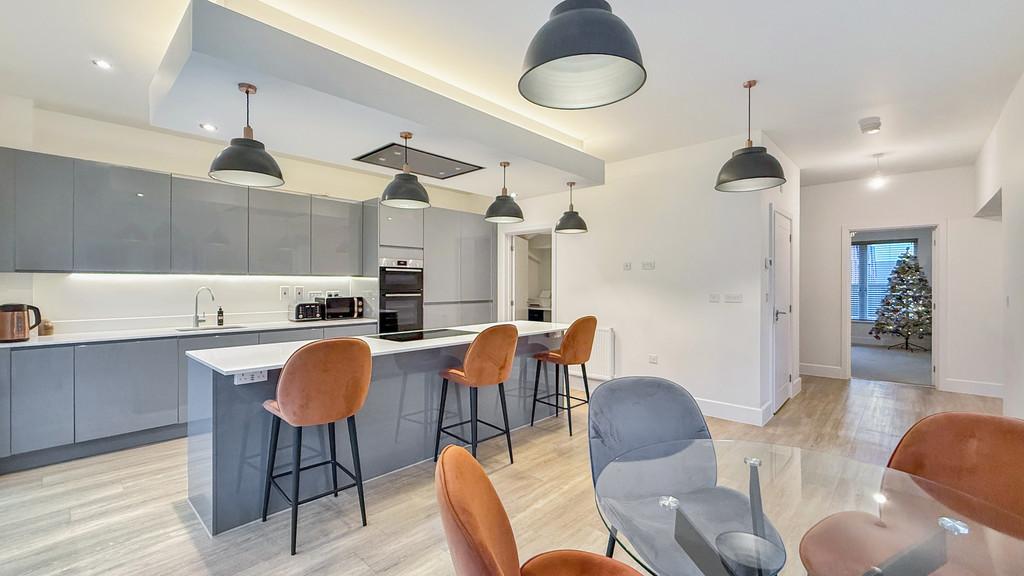 Kitchen/family room