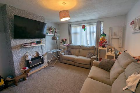 3 bedroom end of terrace house to rent, Scarisbrick Crescent, Walton