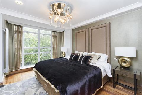 3 bedroom flat to rent, Barrie House, Lancaster Gate, Hyde Park, W2