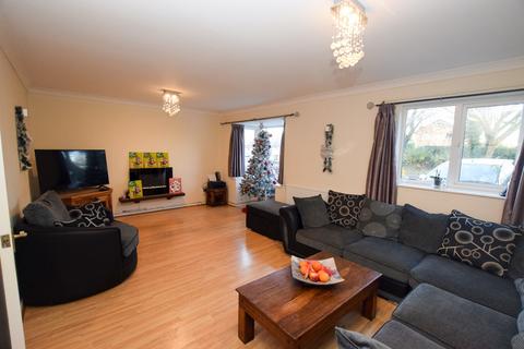 4 bedroom detached house for sale, Forest Close, Shawbirch, Telford, TF5 0LA.