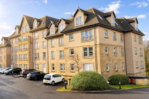 3 bedroom apartment to rent, Marina Road, Bathgate
