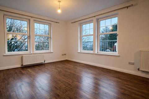 3 bedroom apartment to rent, Marina Road, Bathgate