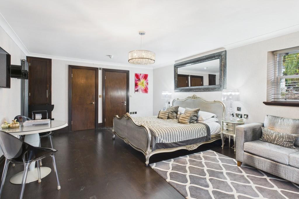 Bowness Suite